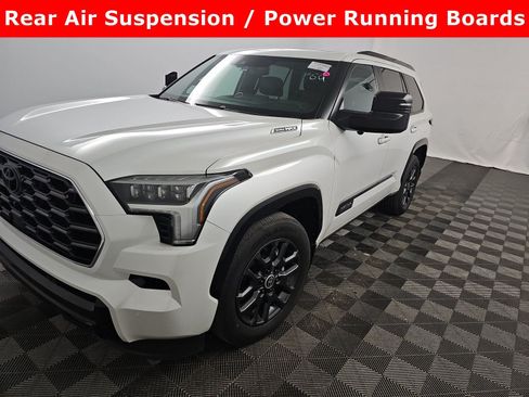 Used 2024 Toyota Sequoia Platinum AWD/4WD image 1