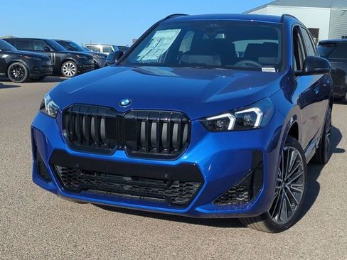 New 2026 BMW X1 xDrive28i w/ Technology Package image 3
