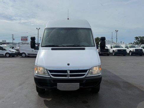 Used 2006 Dodge Sprinter 3500 w/ Cargo Group I image 3