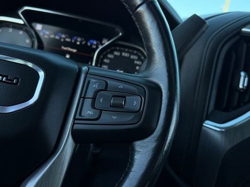 Used 2022 GMC Sierra 2500 Denali image 11