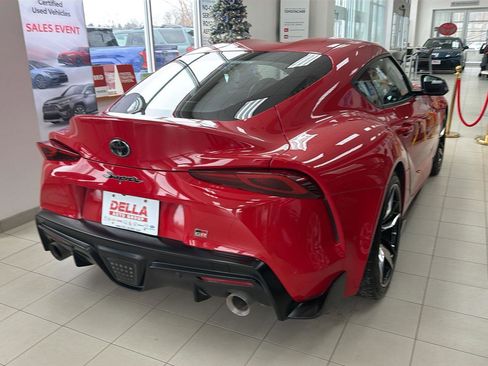 Used 2021 Toyota Supra Premium w/ Driver Assist Package image 5