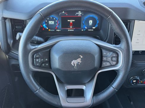 New 2025 Ford Bronco Badlands image 14