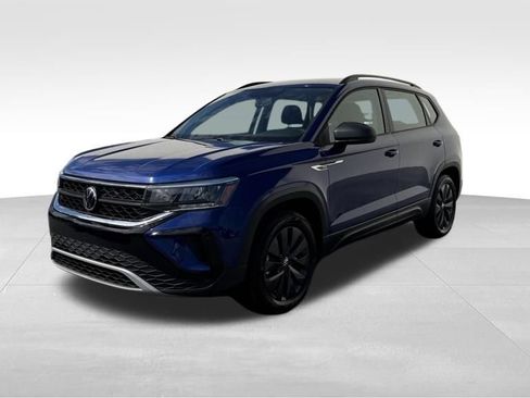 Certified 2022 Volkswagen Taos S image 24