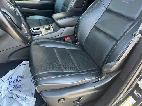 Used 2021 Jeep Grand Cherokee Overland image 11