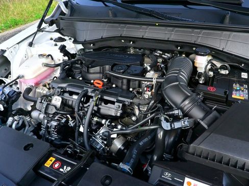 Used 2024 Hyundai Kona N Line image 35