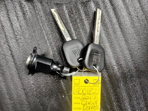 Used 2017 Chevrolet Express 2500 LS image 42