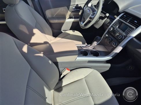 Used 2011 Ford Edge SE FWD image 14