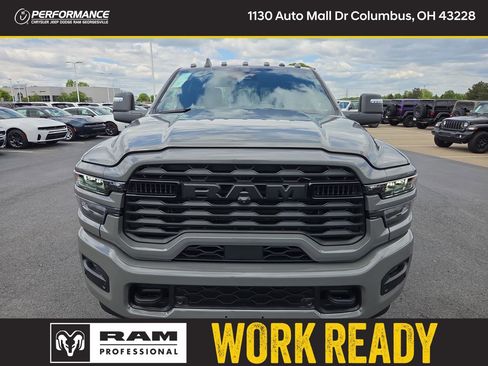 New 2026 RAM 2500 Big Horn AWD/4WD image 2