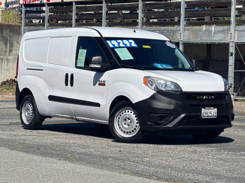 Used 2021 RAM ProMaster City Tradesman FWD image 2