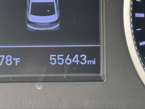 Used 2020 Hyundai Elantra SEL FWD image 25