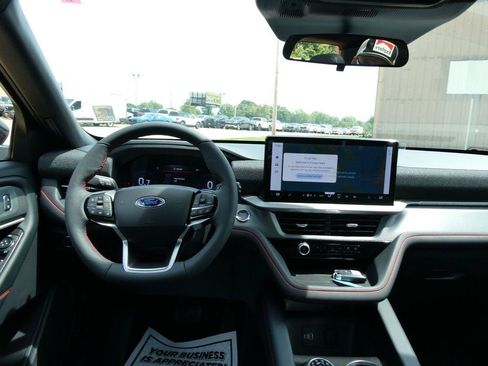 New 2026 Ford Explorer ST-Line AWD/4WD image 15