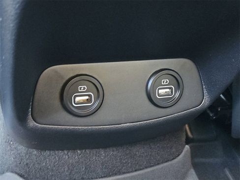 Used 2023 Hyundai Santa Fe SEL image 20