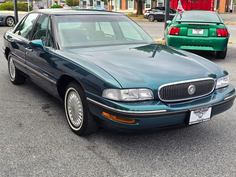 Used 1997 Buick Le Sabre Custom w/ Headliner Lighting Pkg FWD image 3