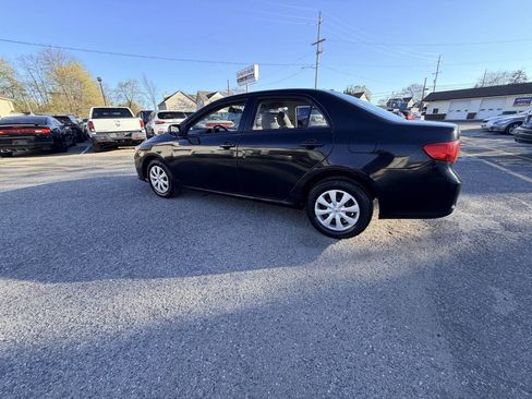 Used 2010 Toyota Corolla LE FWD image 43