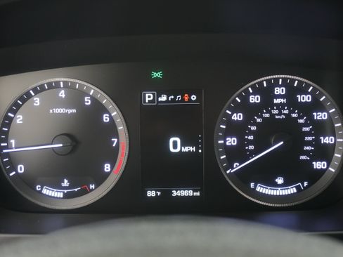 Used 2016 Hyundai Sonata Sport w/ Option Group 03 FWD image 17