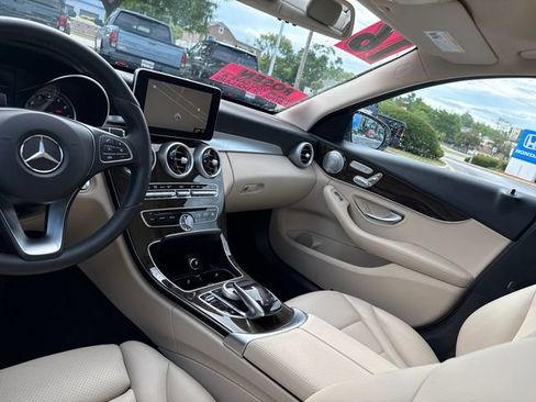 Used 2016 Mercedes-Benz C 300 4MATIC Sedan image 25
