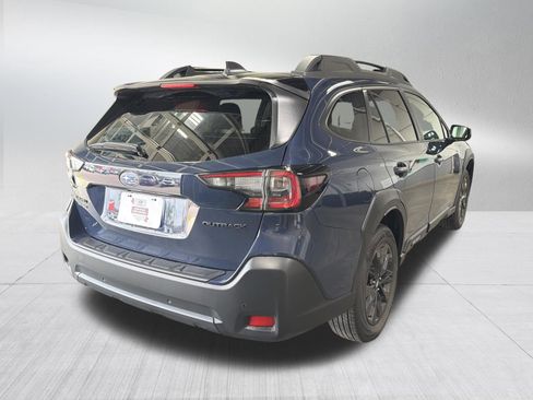 Certified 2025 Subaru Outback Onyx Edition AWD/4WD image 7