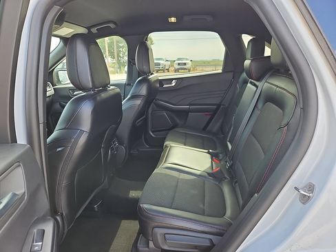 Used 2025 Ford Escape ST-Line AWD/4WD image 11