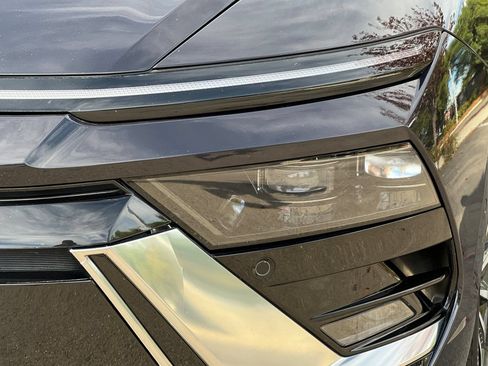 Used 2025 Hyundai Sonata Limited FWD image 51