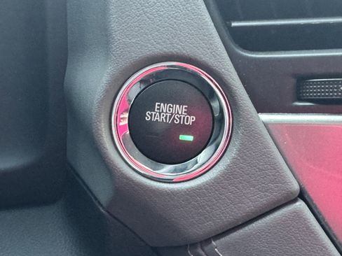 Used 2018 Chevrolet Tahoe LT w/ Luxury Package image 17