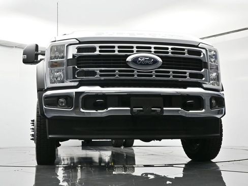 New 2026 Ford F550 4x4 Regular Cab Super Duty image 36
