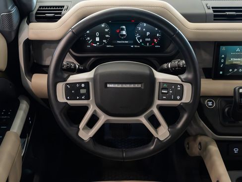 Used 2024 Land Rover Defender 110 S AWD/4WD image 12