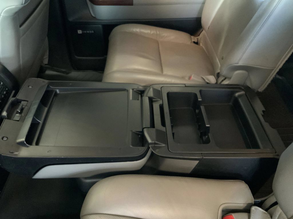 Used 2013 Toyota Sequoia Platinum AWD/4WD image 31