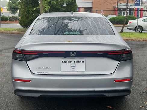 Used 2023 Honda Accord LX image 5
