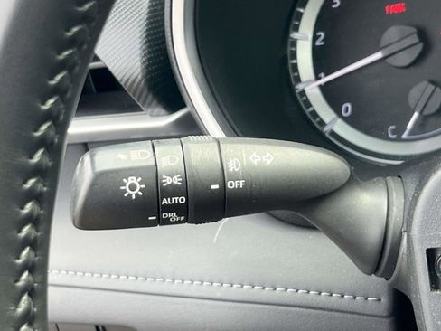 Used 2023 Toyota Highlander XSE AWD/4WD image 26