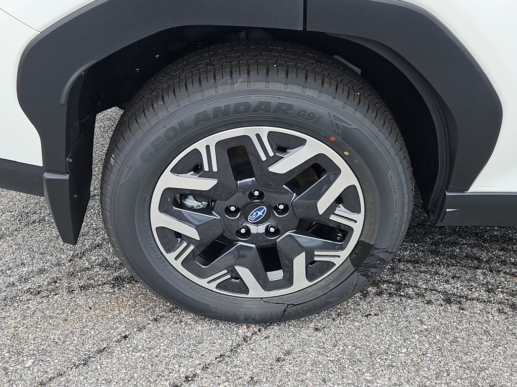 New 2026 Subaru Forester Premium AWD/4WD image 4