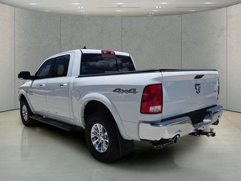 Used 2018 RAM 1500 SLT AWD/4WD image 6