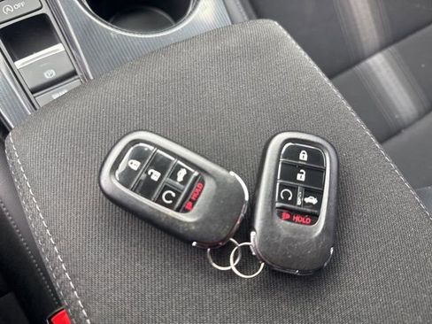 Used 2022 Honda Civic Sport image 11