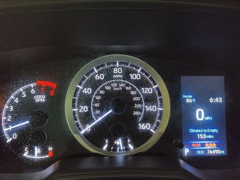 Used 2022 Toyota Corolla LE FWD image 23