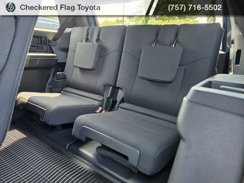 Used 2026 Toyota 4Runner SR5 AWD/4WD image 17