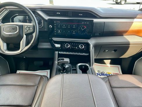 Used 2024 GMC Sierra 1500 Denali w/ Denali Reserve Package image 12
