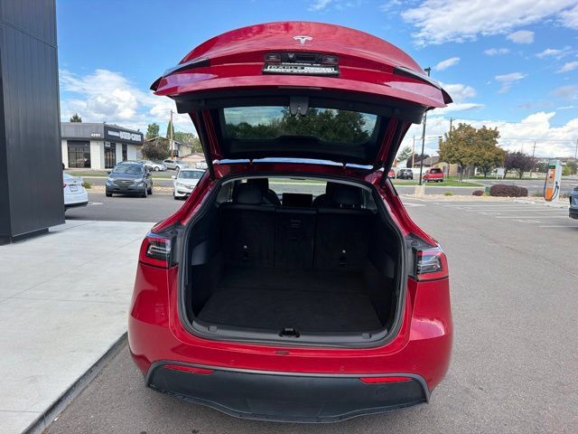 Used 2021 Tesla Model Y Long Range AWD/4WD image 8