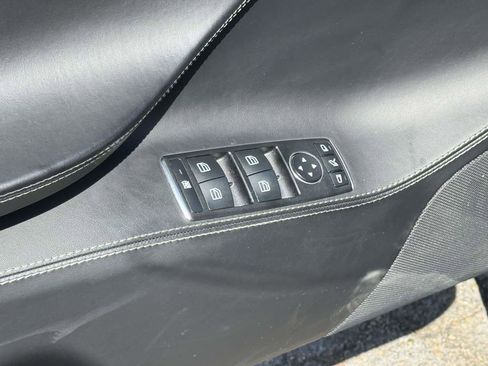 Used 2020 Tesla Model S AWD image 30