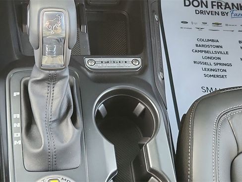 New 2025 Ford Bronco Outer Banks w/ Black Appearance Package image 24