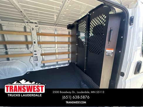 Used 2025 RAM ProMaster 2500 w/ U-Haul Equipment Group FWD image 9