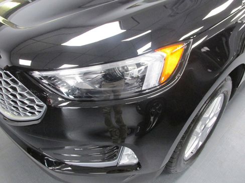 New 2024 Ford Edge SEL w/ Convenience Package image 8