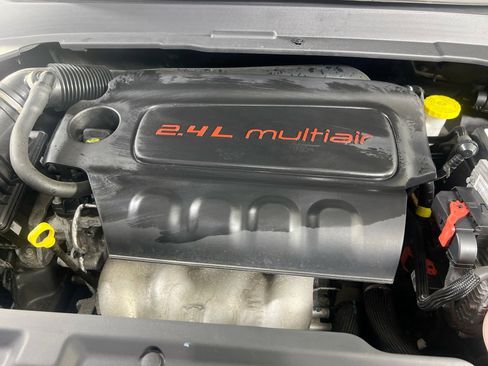 Used 2022 Jeep Compass Latitude w/ Sun and Sound Group image 28