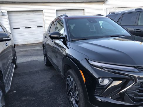 Certified 2025 Chevrolet TrailBlazer RS w/ Convenience Package image 4