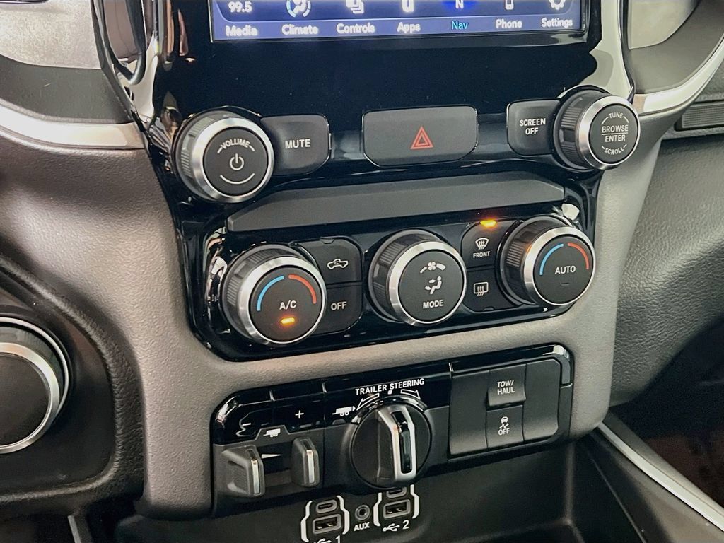 Used 2021 RAM 1500 Big Horn AWD/4WD image 15