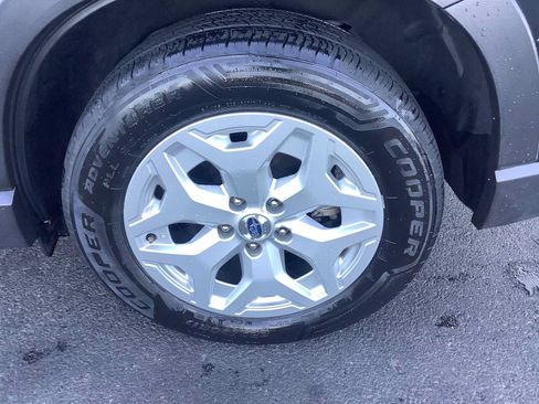 Used 2020 Subaru Forester w/ Alloy Wheel Package AWD/4WD image 7