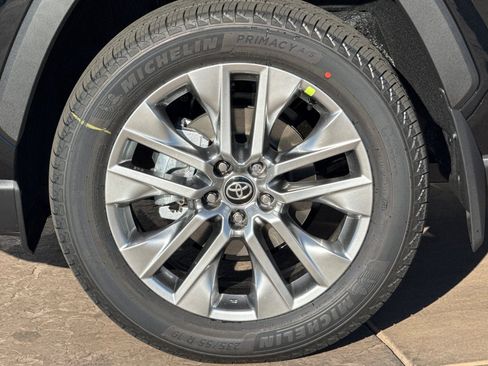New 2025 Toyota RAV4 XLE Premium image 33