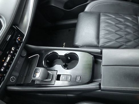 Used 2023 Nissan Rogue Platinum w/ Platinum Premium Package image 18