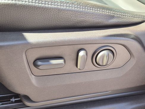 Used 2020 GMC Sierra 1500 Denali w/ Denali Ultimate Package image 25