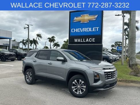 Used 2026 Chevrolet Equinox LT w/ Safety and Technology Package FWD image 1