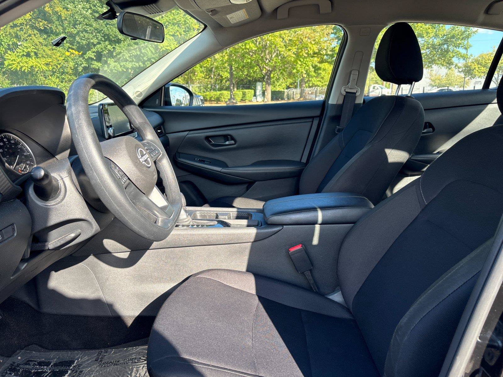 Used 2025 Nissan Sentra S FWD image 15