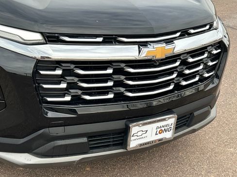 Used 2025 Chevrolet Equinox LT w/ Convenience Package II image 22